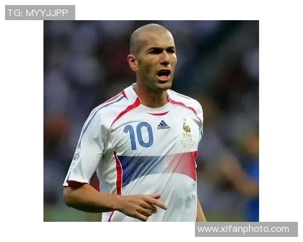 全球五大足球球星排名揭晓 他们是如何塑造足球历史的传奇人物 全球五大足球球星排名揭晓 他们是如何塑造足球历史的传奇人物